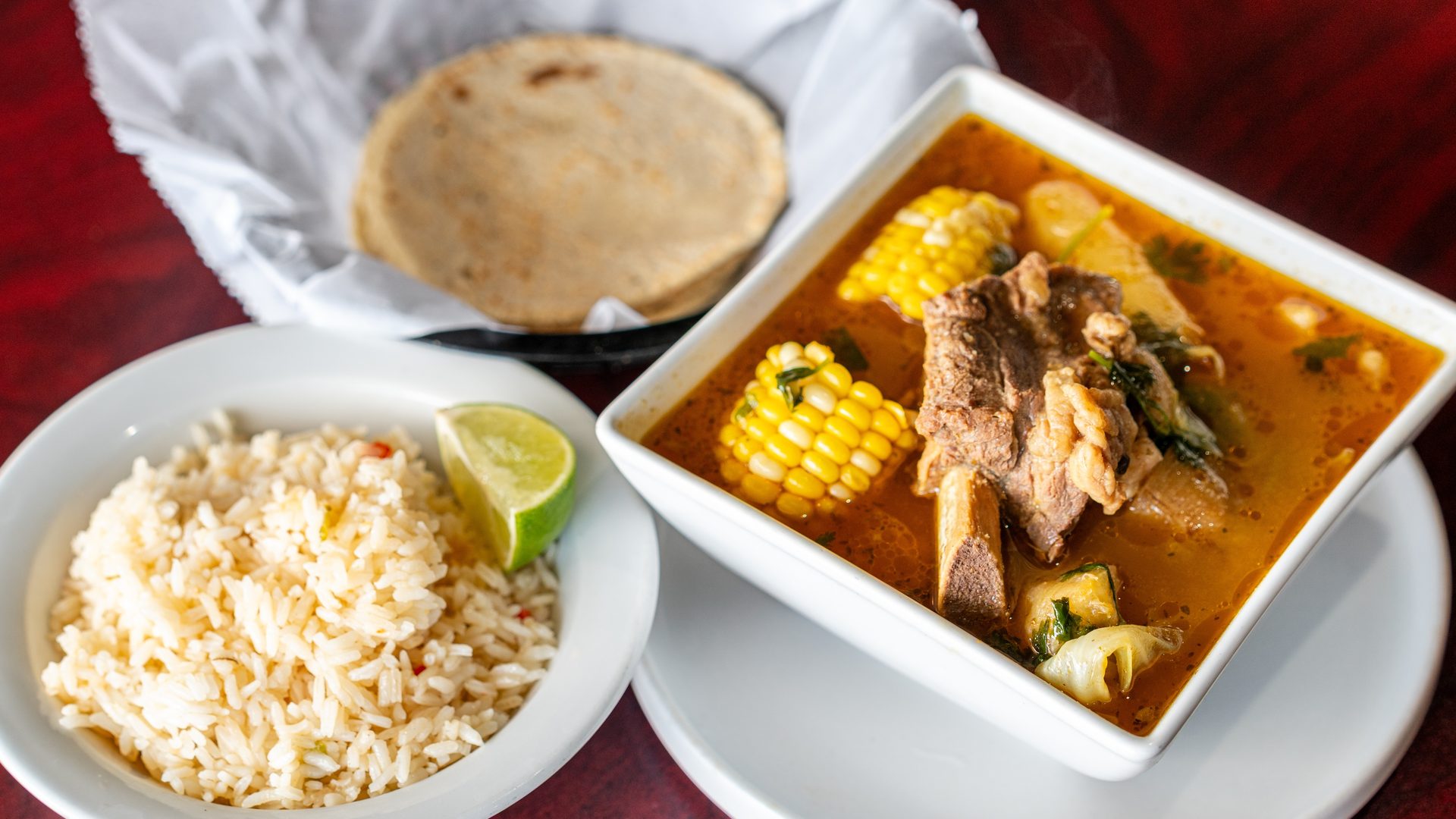Thursday Comfort: Sopa de Frijoles con Costilla